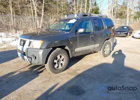 2011 Nissan Xterra Pro-4X z USA, uszkodzony, nr VIN 5N1AN0NW4BC508648